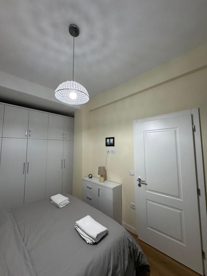 Altair Apartment Tiranë Luaran gambar
